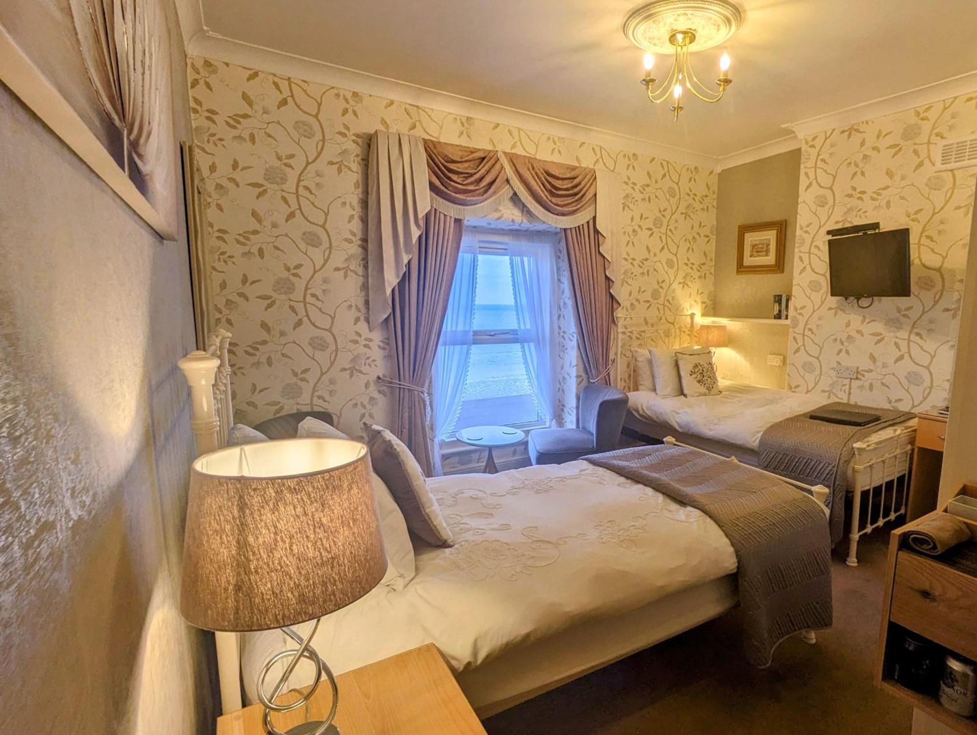 Stratford House Exclusively For Adults Hotel Llandudno Exterior photo