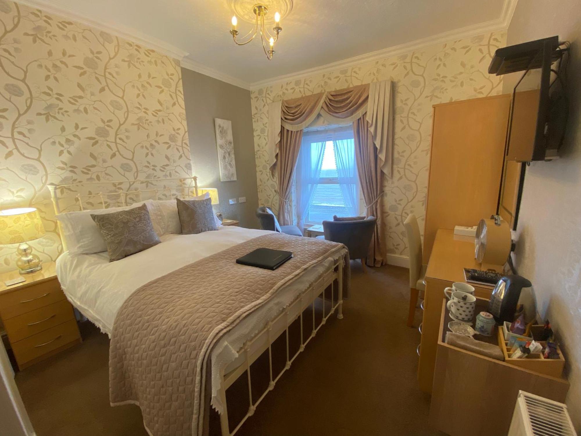 Stratford House Exclusively For Adults Hotel Llandudno Exterior photo